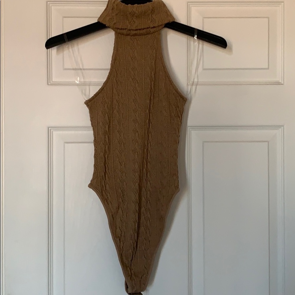 Sleeveless Turtleneck Body suit